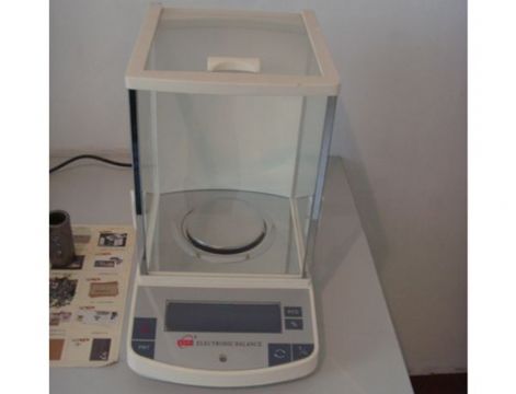 點擊查看詳細(xì)信息<br>標(biāo)題：電子稱（千分） 閱讀次數(shù)：2834